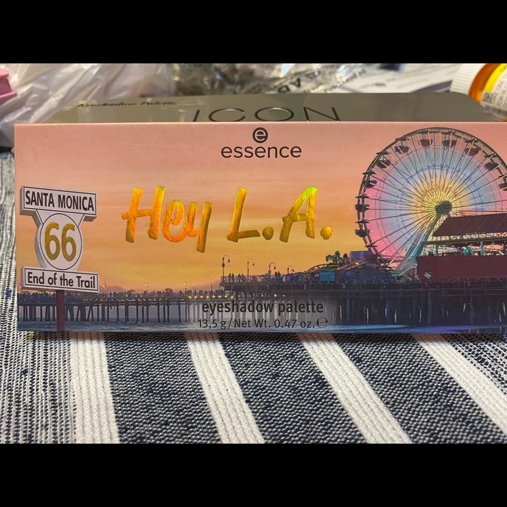 Eye Palette Bundle - Picture 15 of 15
